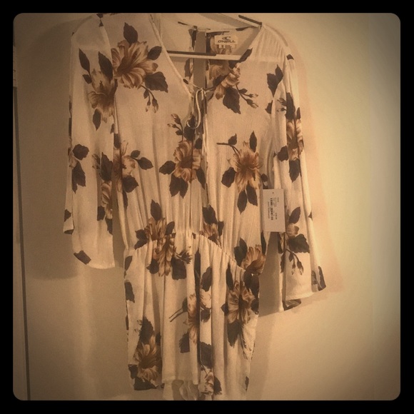 Women’s Romper Size Med - Picture 1 of 1